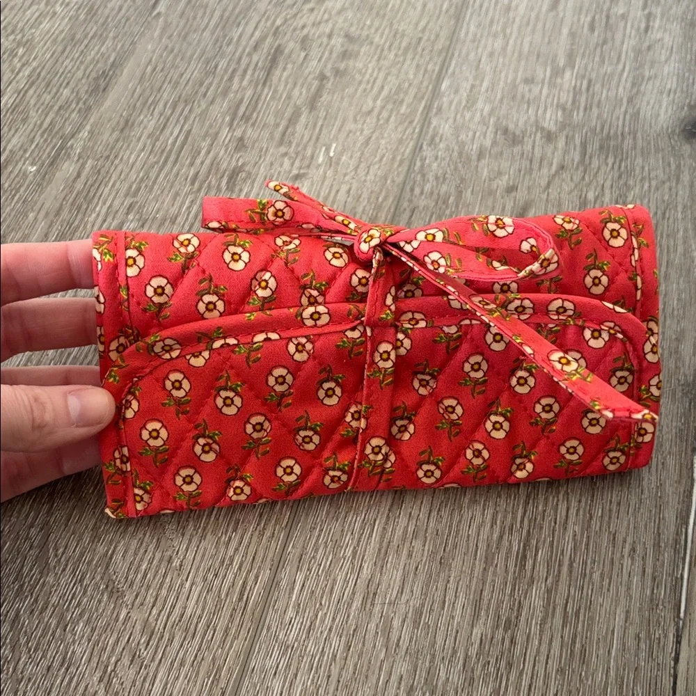 Vera Bradley Jewelry Roll “Tiny Poppies” - Picture 3 of 5
